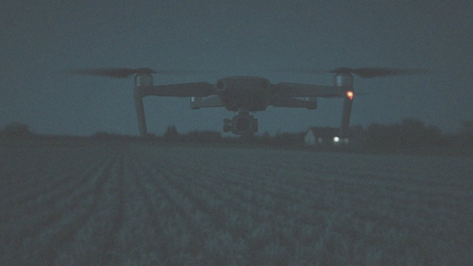 Jakie kamery są najskuteczniejsze w dronach do nocnych operacji?